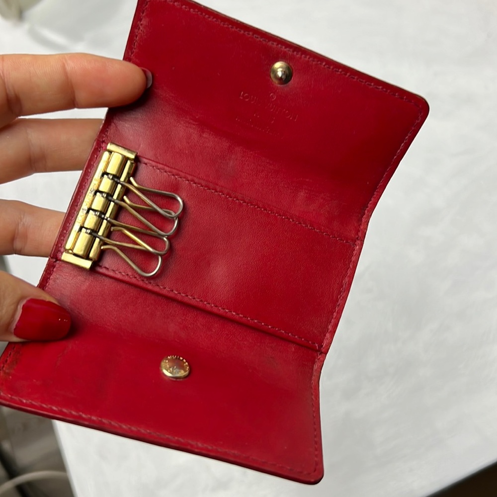 Auth. LV Louis Vuitton Vernis Red Monogram Multicles 4 Key Ring Wallet Vintage - Picture 8 of 17